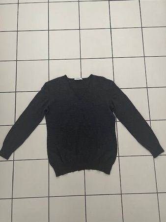 Pulli Gr. S NEU!