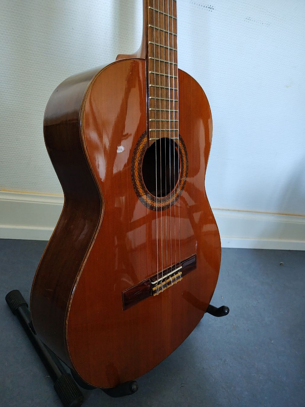 Strumenti musicali: Cuenca Mod. 30 Gitarre - Handgefertigt in Spanien – Usato da Winterthur venduto da Blockhead92 3