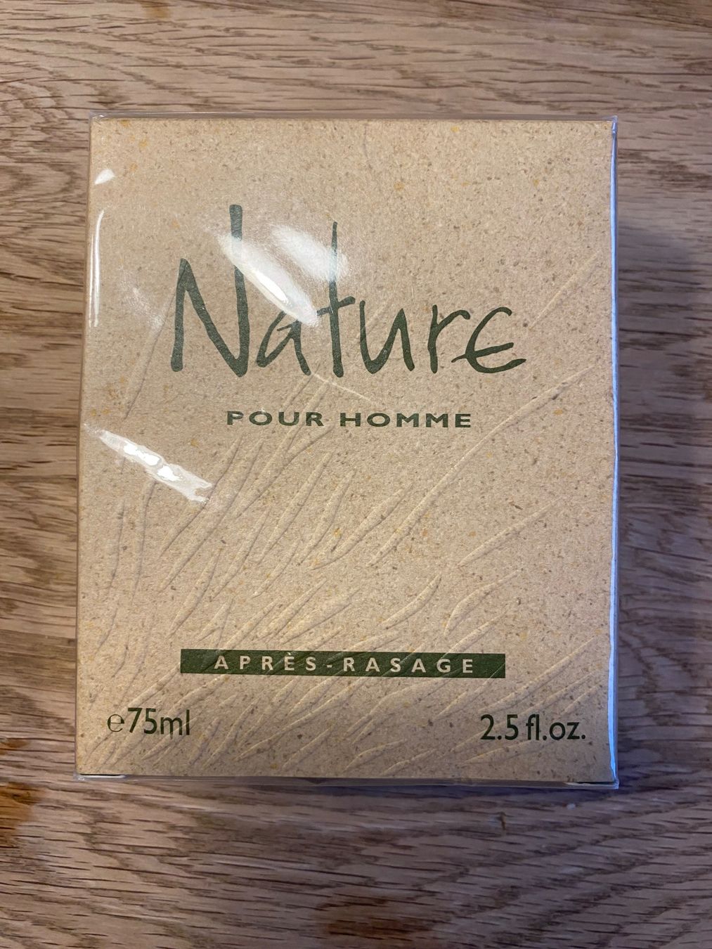 Yves Rocher Profumi & Eau de Toilette: After shave Nature de Yves rocher Neuf – Usato da Chermignon-Bas venduto da mioumiou34