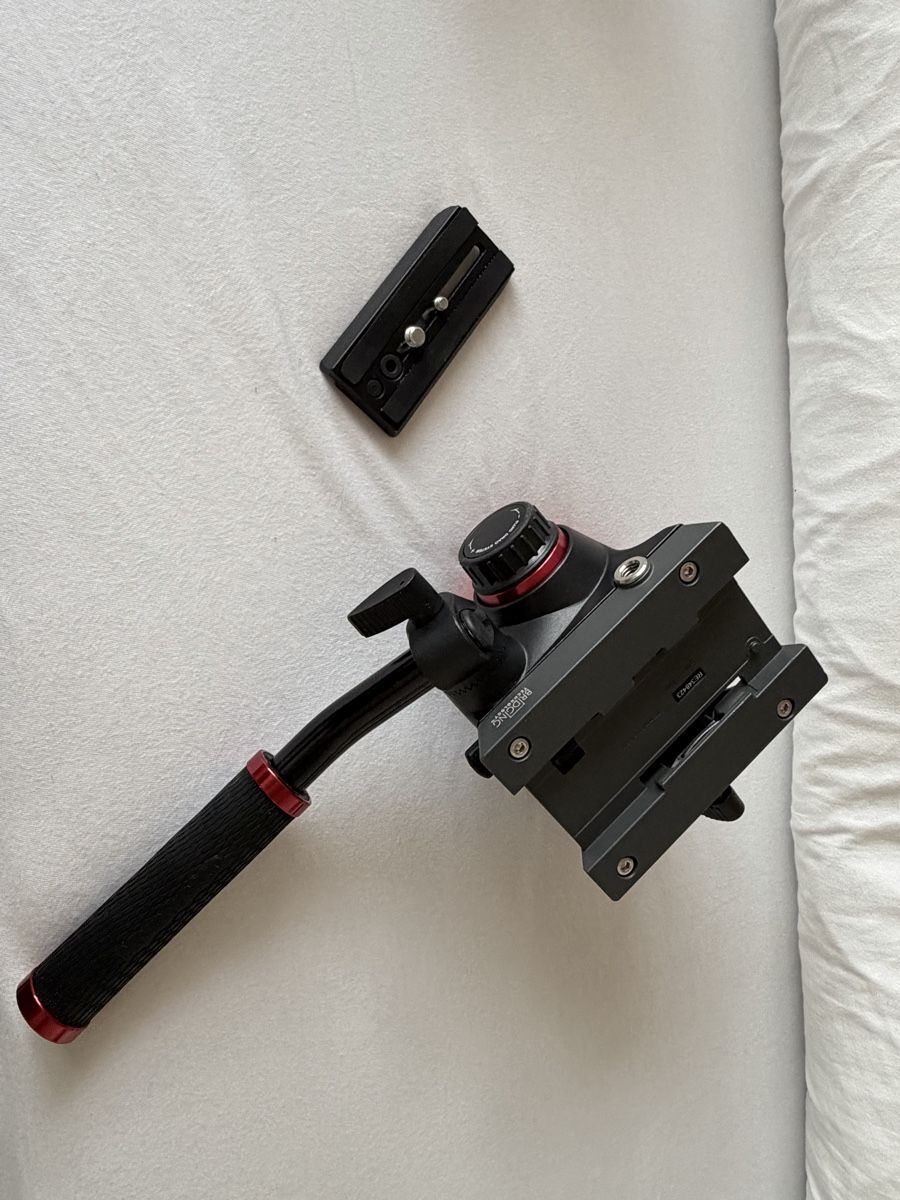 Manfrotto Treppiedi & Teste: Manfrotto MVH502AH  – Usato da Stansstad venduto da Mimon83 3
