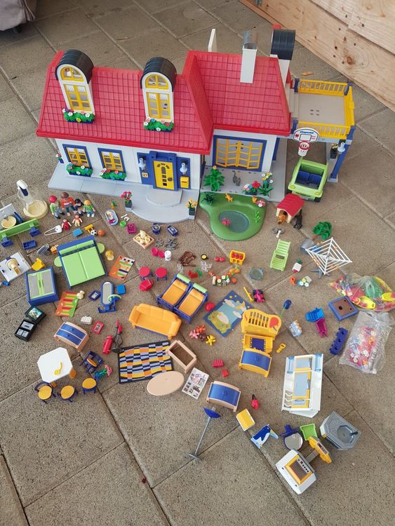 Playmobil Haus mit Einrichtung & viel Zubehör Kaufen auf Ricardo