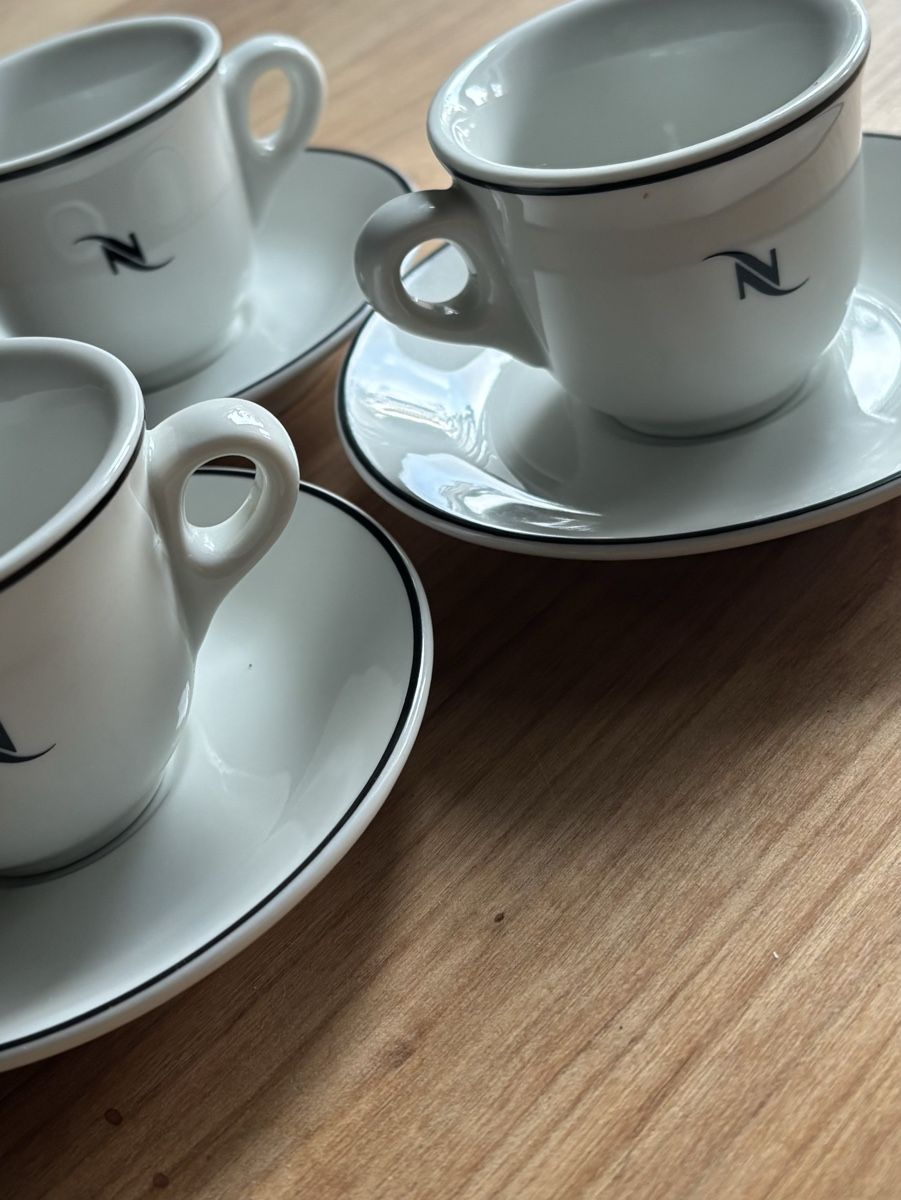 Geschirrsets: Nespresso Kaffetassen Espresso – Gebraucht aus Ohmstal von Ohm300