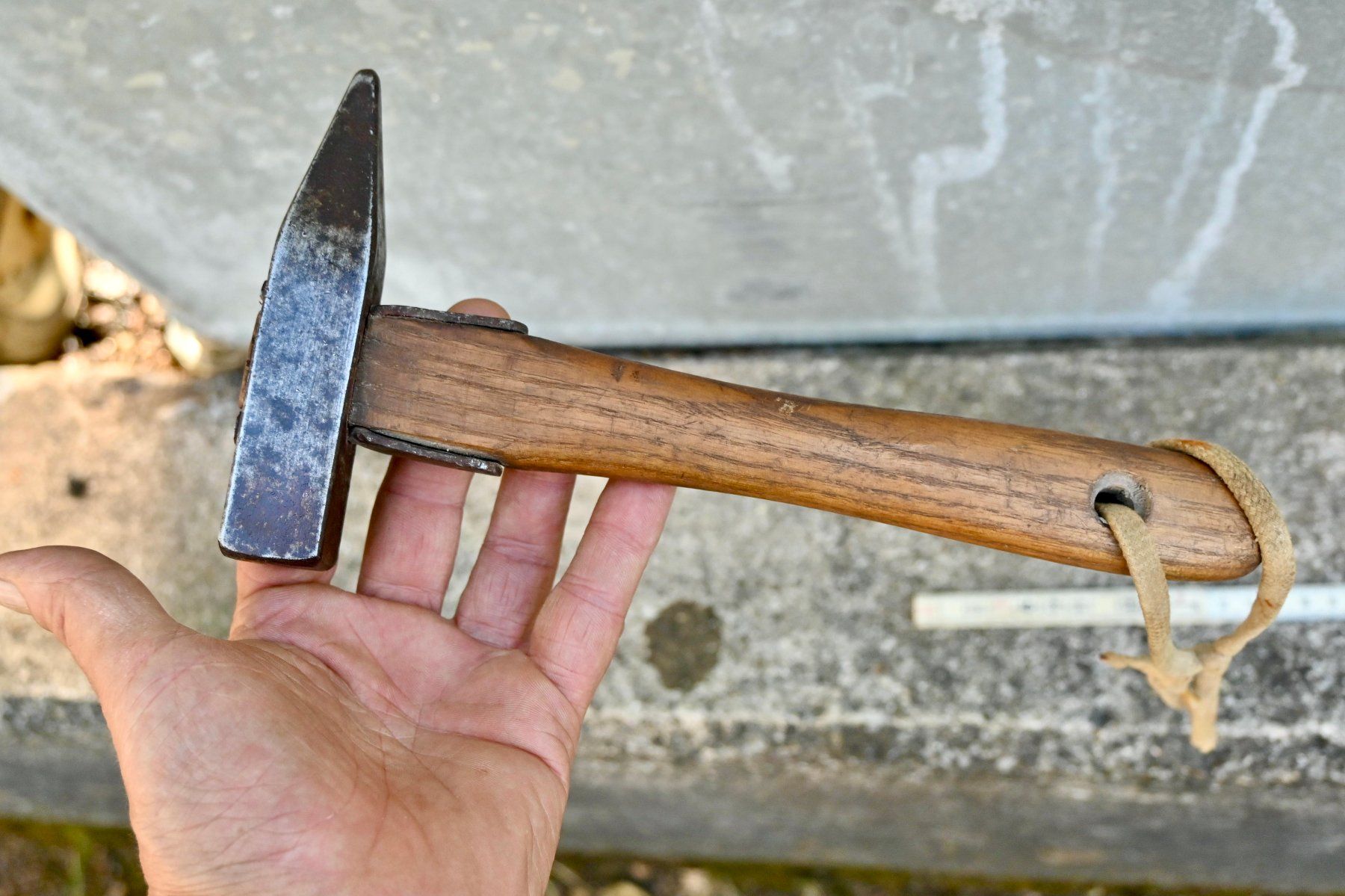 Tutti gli attrezzi: alter Kletterhammer m SCHNUR – Usato da Pfaffhausen venduto da mono_rec 3