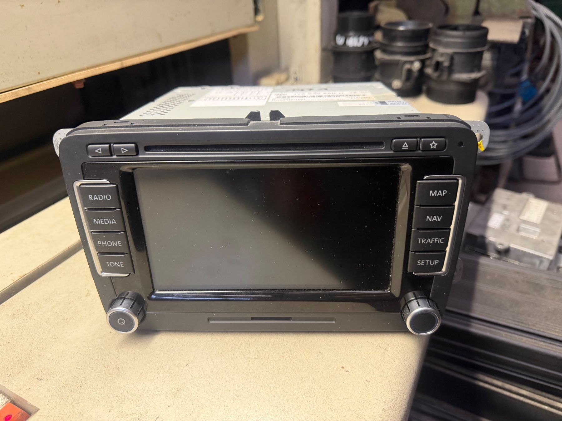 Navigatori: RNS 510 Original VW Naviradio 1T0035680H – Usato da Widnau venduto da Gasser_Auto