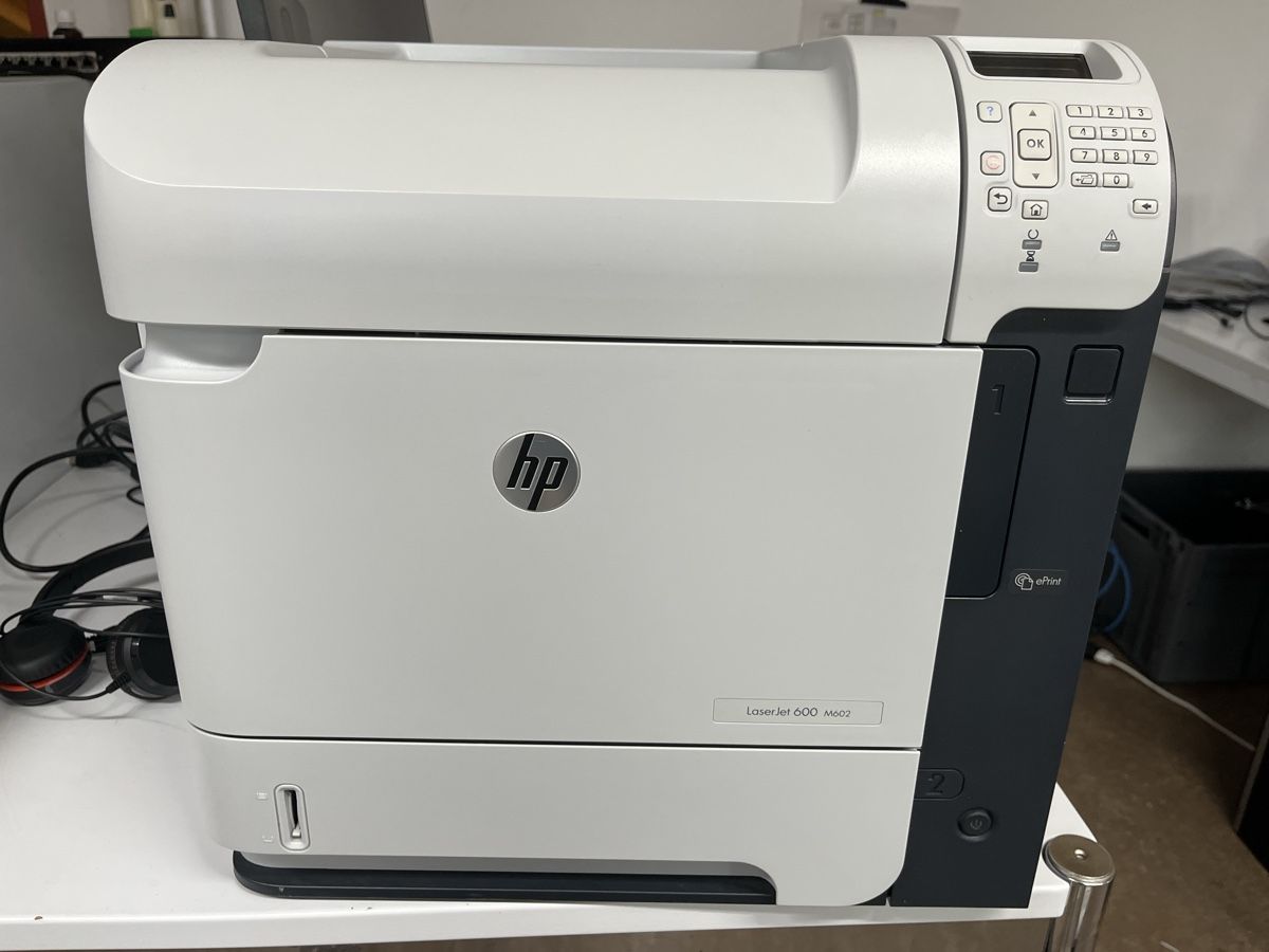 Stampanti: HP LaserJet 600 M602 Laser Drucker – Usato da Illnau venduto da Jeremy_B_1 2