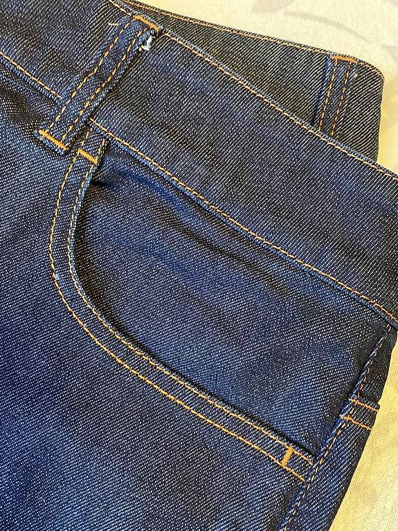 Jeans: ESKADA Sport Jeanshose – Usato da St. Gallen venduto da Konstanza 3