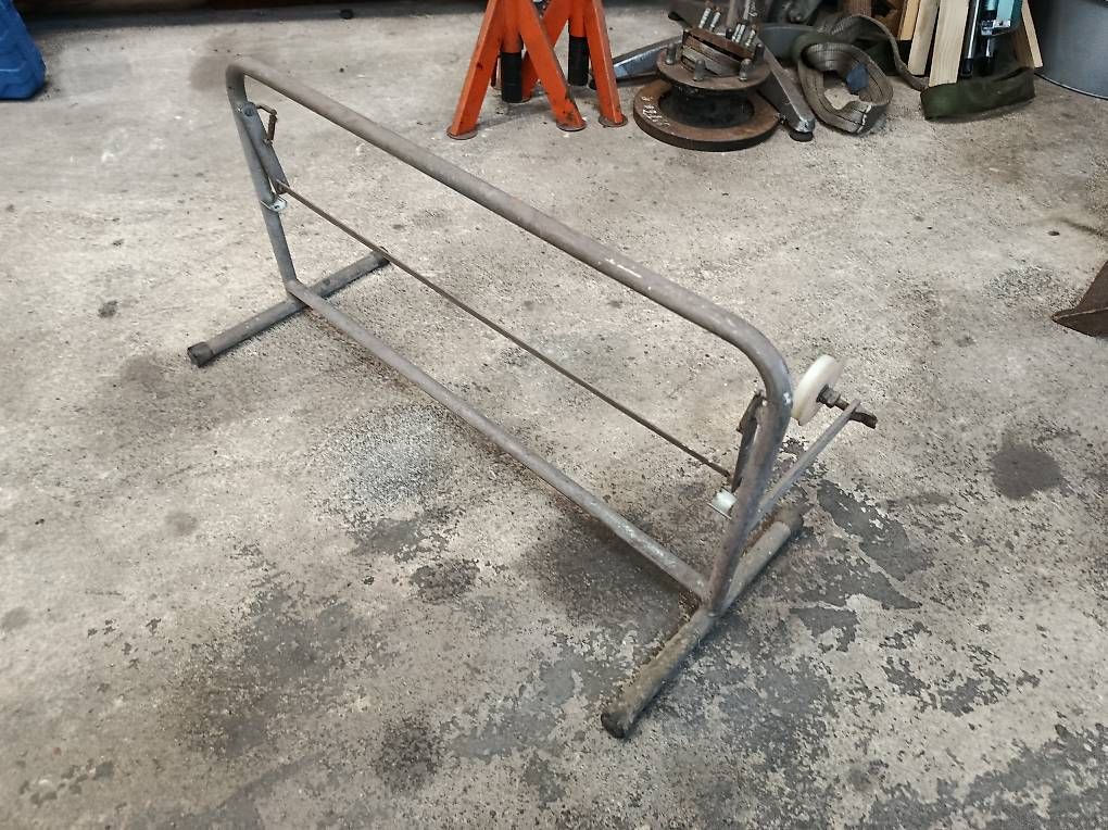 Tous les outils: Lackierabdeckrollenhalter – D'occasion à Berg TG par Jimmy205