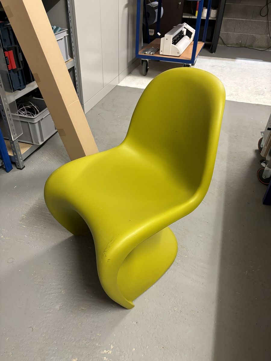 Vitra Sedie: Chaise Vitra Panton – Usato da Chêne-Bougeries venduto da jool