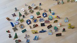 über 50 Anstecker, Broschen, Pin-Sammlung