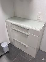 Schuhschrank mit Schublade (Weiss-Hochglanz) Gratis 
