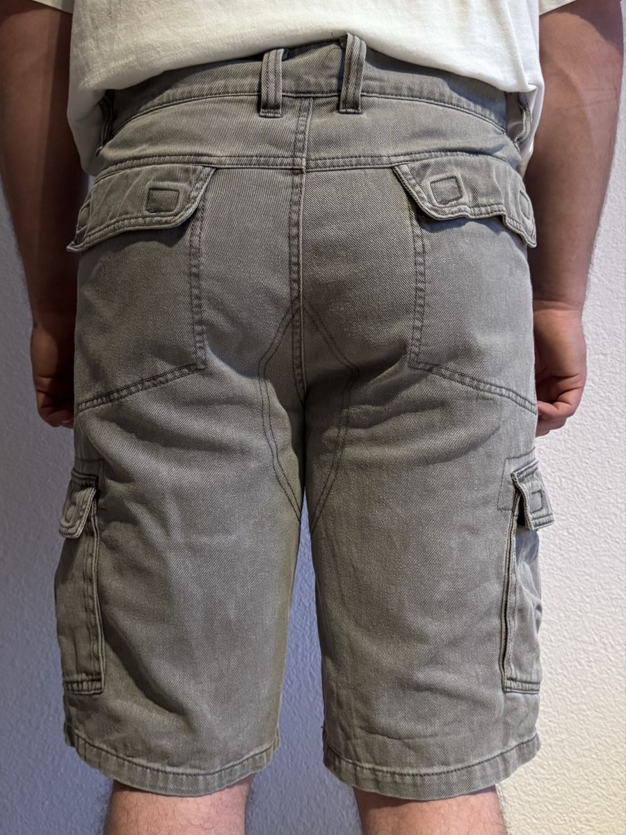 Jeans: Cargo Shorts, Grau, Gr. 48 – Usato da Bern venduto da melaniezurbuchen 2
