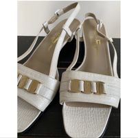 Ferragamo white sandals with heels 39