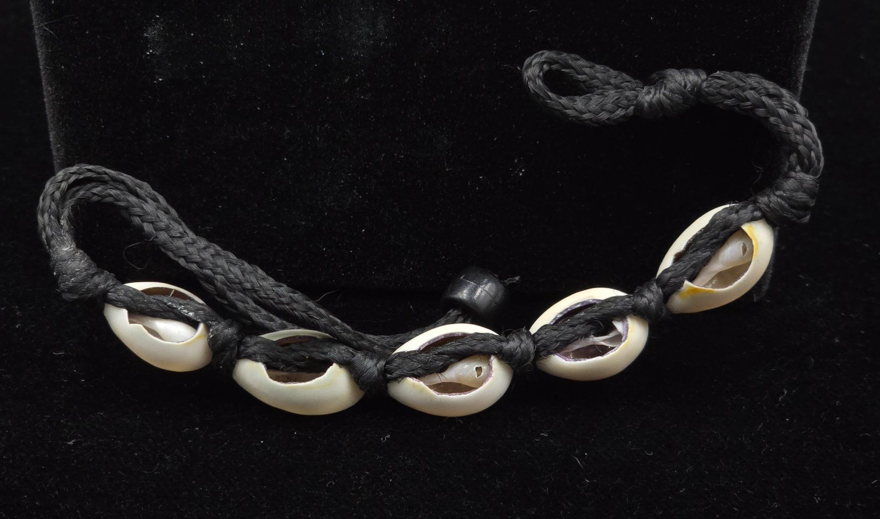 Bracciali & Braccialetti: Armband mit Muscheln – Usato da Rorschacherberg venduto da snOOpydOg11 2