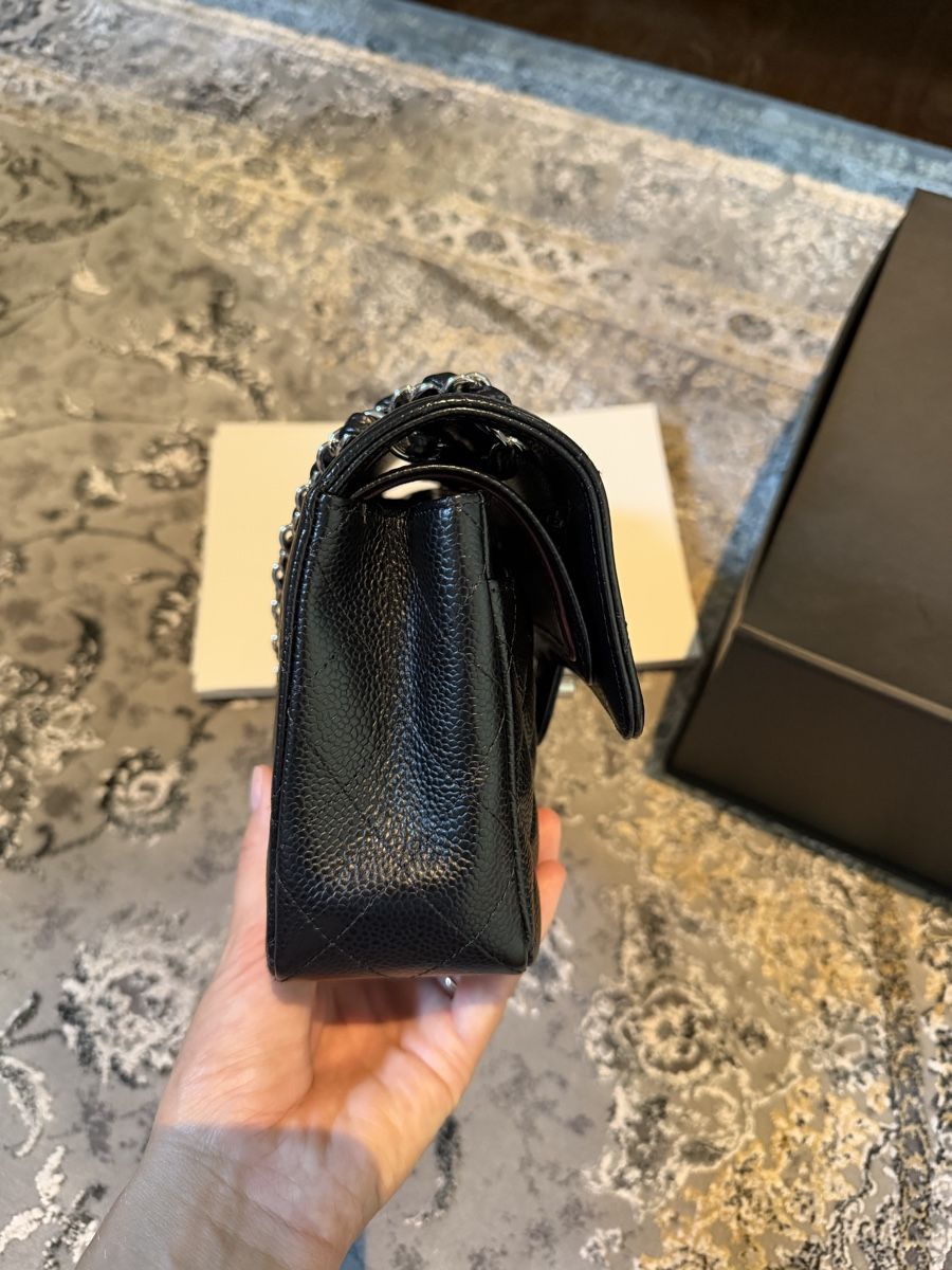 Chanel Borse da donna: Chanel Flap Bag klein – Nuovo (secondo la descrizione) da Gossau ZH venduto da shpresa105 1