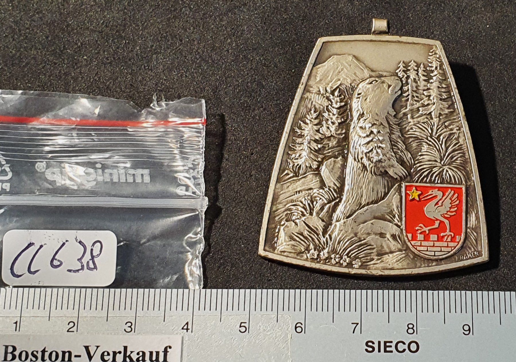 Placchette & Badge: CC638 - Abzeichen Gemeindewappen Chatel-sur-Montsalvens FR – Usato da Reinach BL venduto da Boston-Verkauf 3