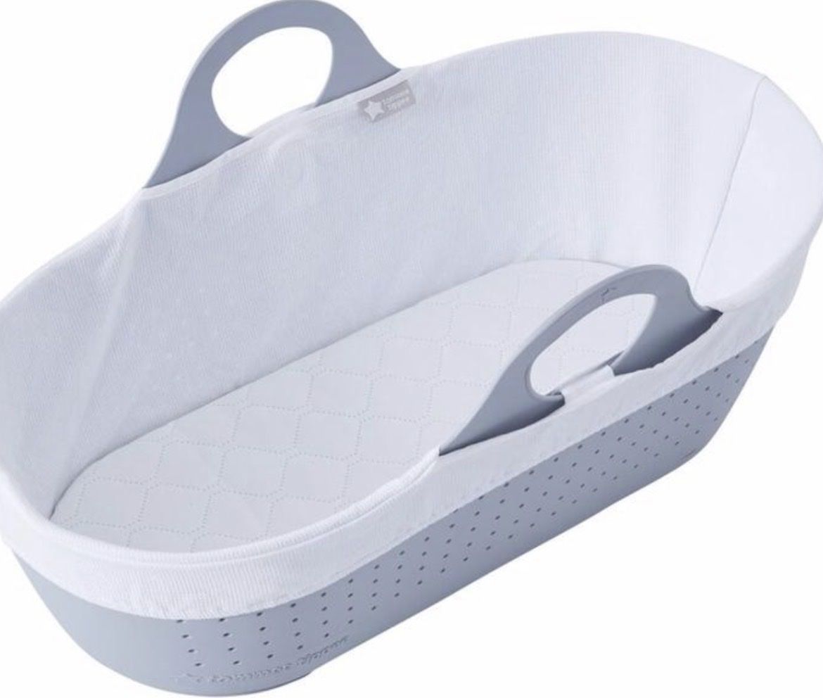 Wiegen & Stubenwagen: Bassinet with rocking stand – Gebraucht aus Oberrieden von emi_v876 3