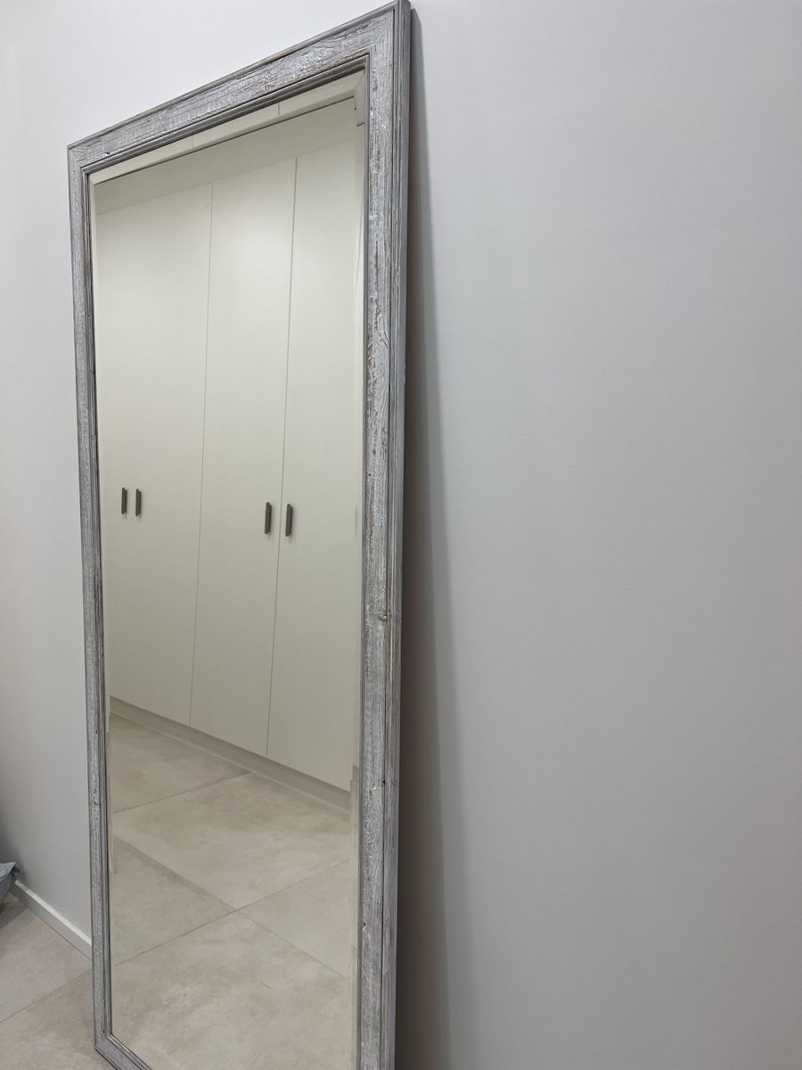 Specchi: Mirror with wooden handcrafted frame – Nuovo (secondo la descrizione) da Corsier GE venduto da Karol_save_planet 4