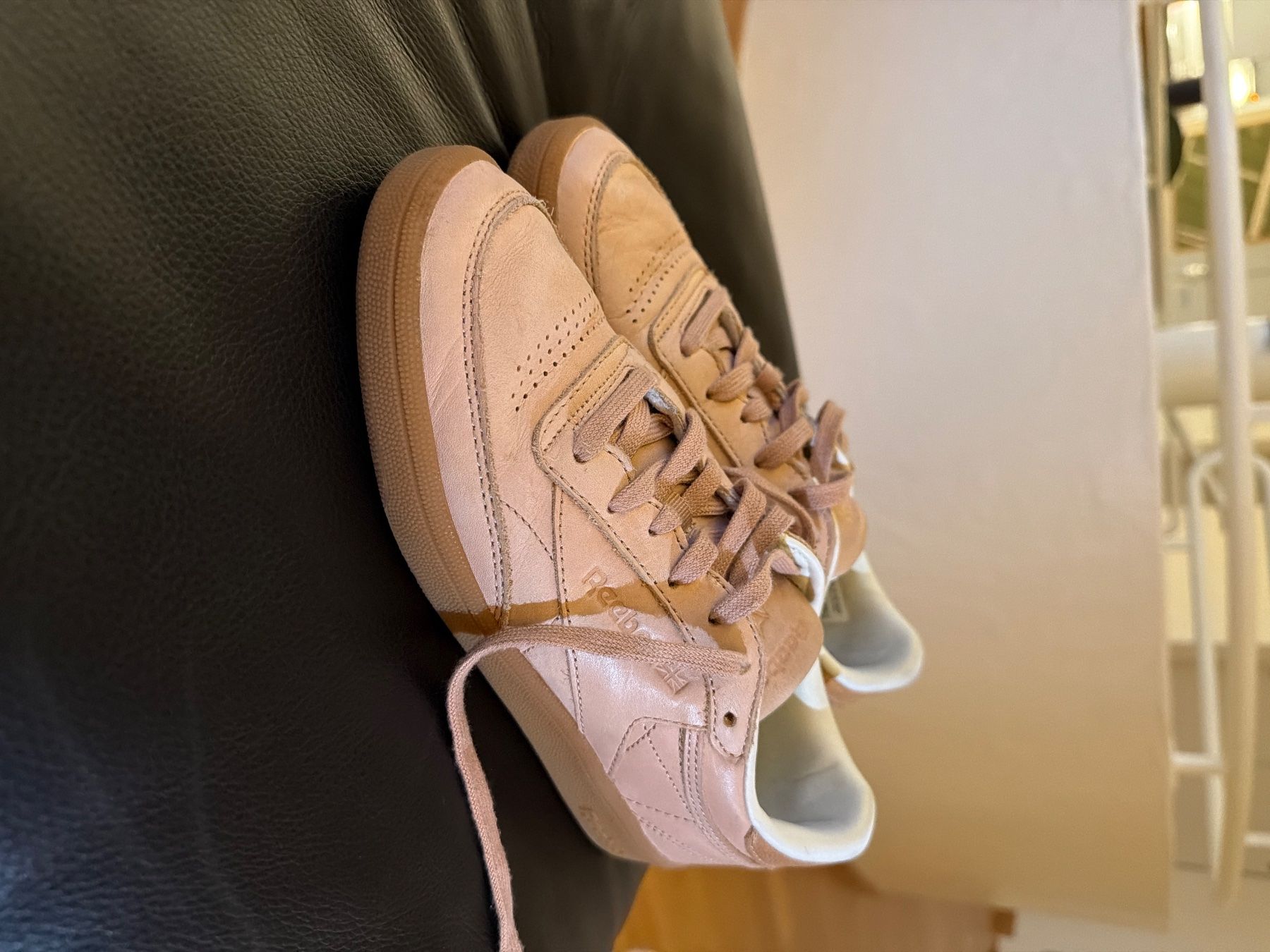 Reebok Damenschuhe: Reebok Sneaker Grösse 37 – Gebraucht aus Zürich von Annamcrem