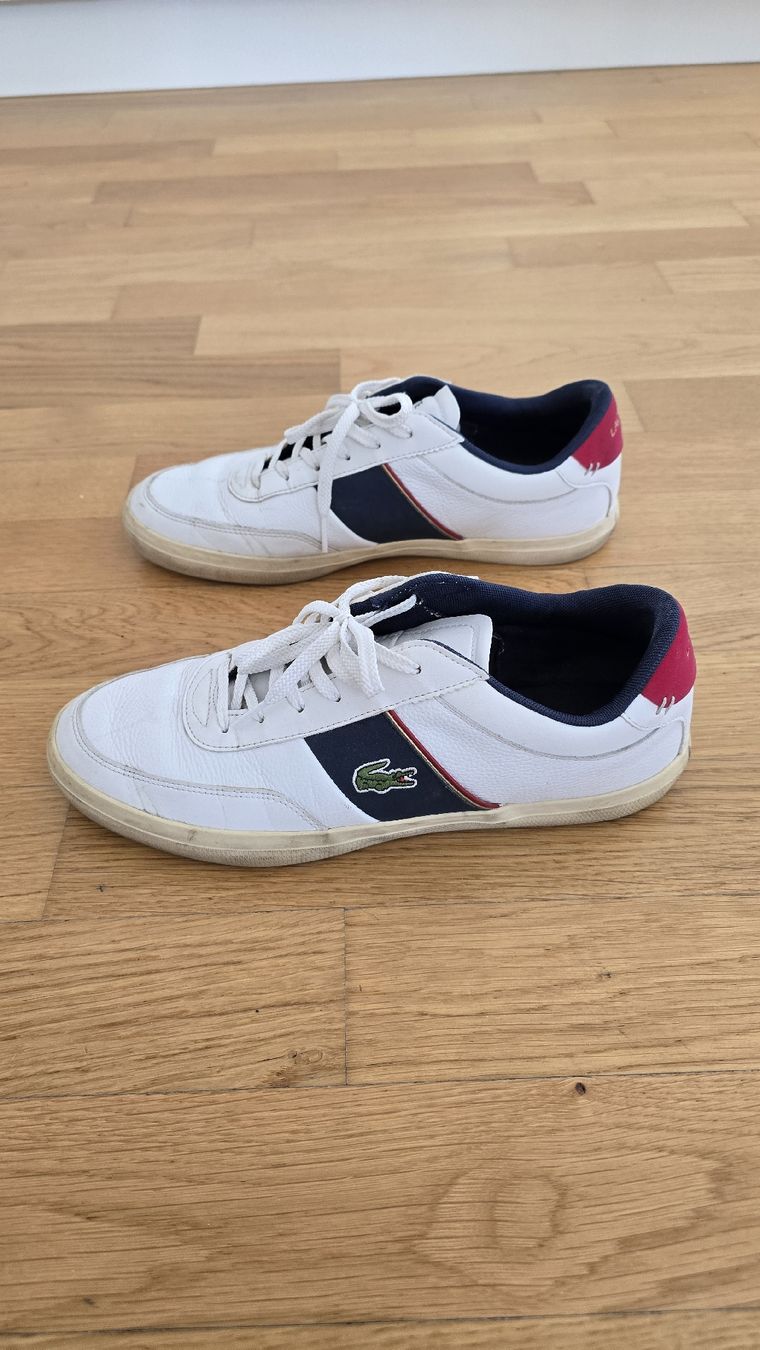 Lacoste Scarpe da uomo: Lacoste Sneaker, Gr. 42, weiss/blau/rot,. – Usato da Romanshorn venduto da kha_wgs8