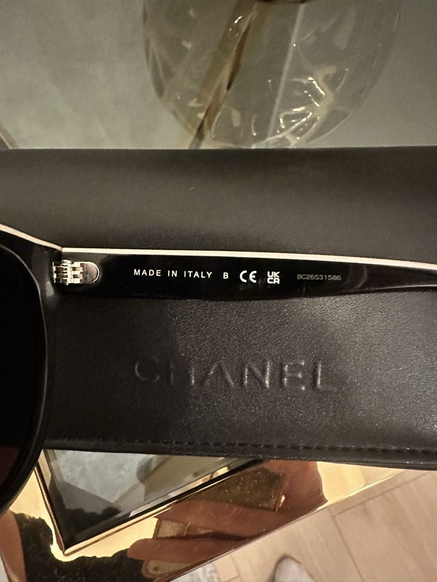 Chanel Brillen & Gläser: Chanel Sonnenbrille – Gebraucht aus Frümsen von Swissline90 9