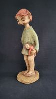 Vintage-Figur "Junge mit Puppe"