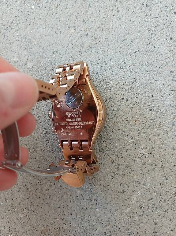 Orologi: Montre Swatch  – Usato da Aven venduto da menthe17 3