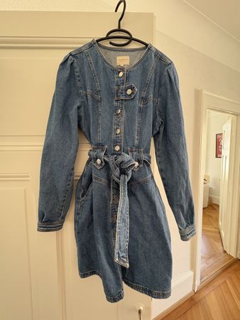 Robe en jean SÉZANE taille 40 manches longues ceinturée