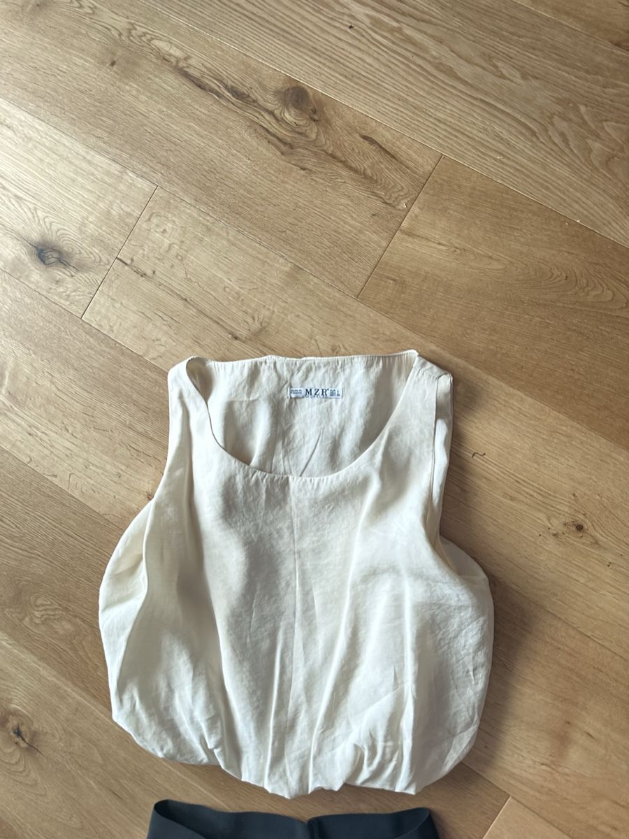 Anzüge & Kostüme: Sommer Hose und bluse – Gebraucht aus Mels von ricoshop 1