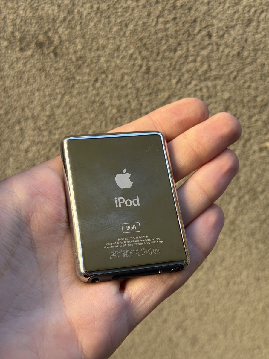 Apple Lettore multimediale portatile: iPod nano 3 reconditionné – Nuovo (secondo la descrizione) da Lausanne venduto da loz_5ywk 1