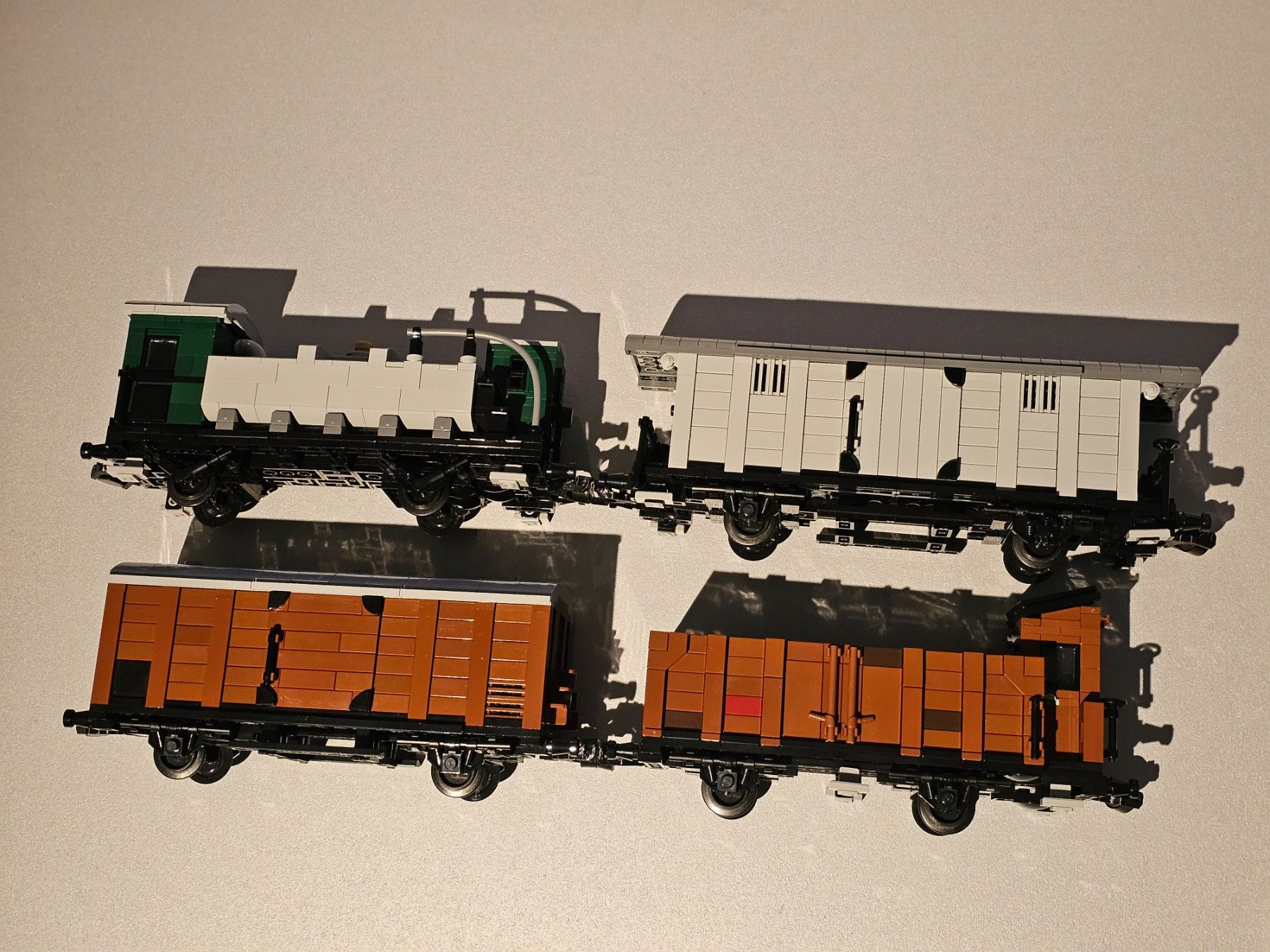 Lego Giocattoli: 4 schöne Lego Güterwagen – Usato da Kaufdorf venduto da Sj1