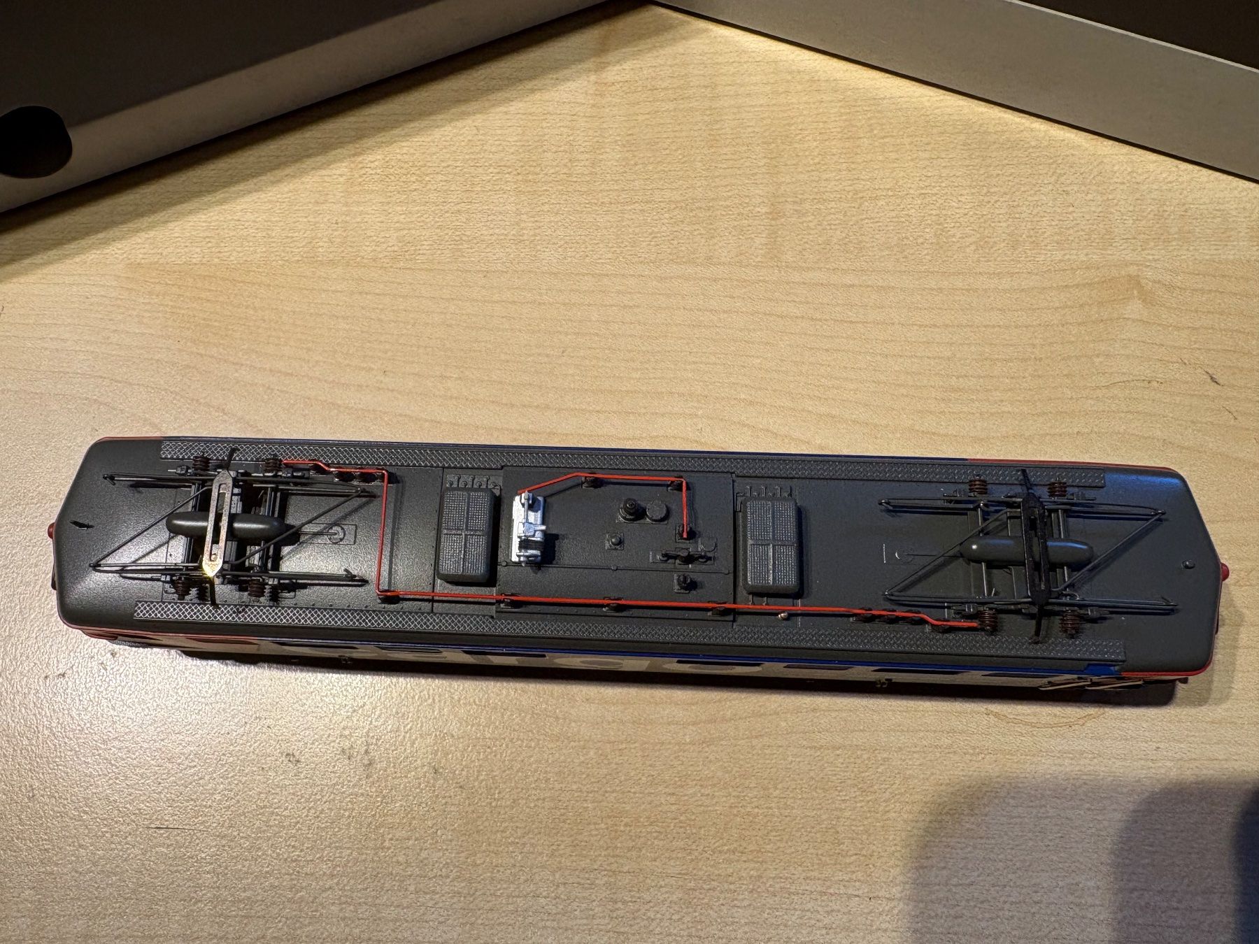 Märklin Modelleisenbahnen: Maerklin 37360  Ae 6/6 – Neu und originalverpackt aus Corcelles Payerne von Pierre66 1