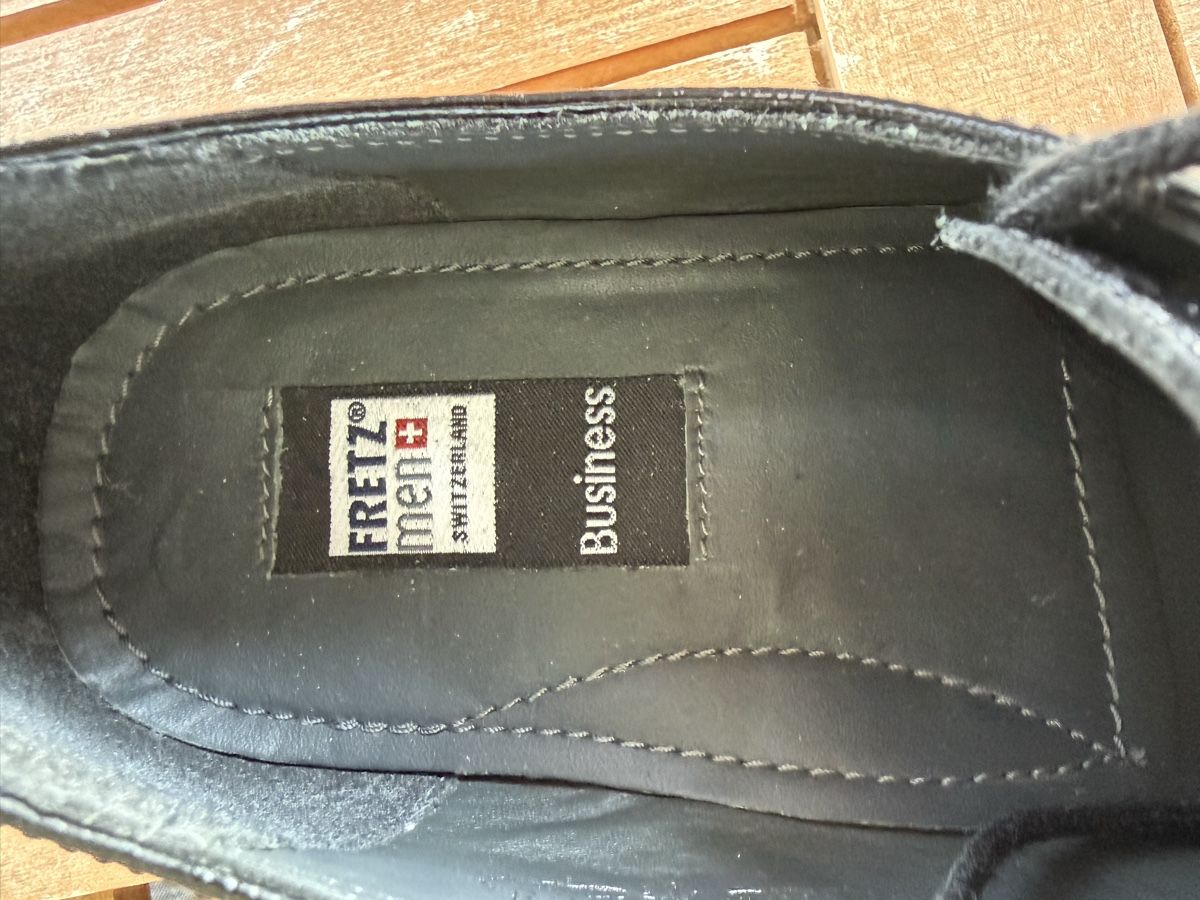 Scarpe da uomo: Herren Halbschuhe schwarz Grösse 8 fast Neu – Usato da Zürich venduto da wedbe1 4