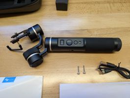 Stabilisateur Feiyutech G6 avec accessoires et mallette
