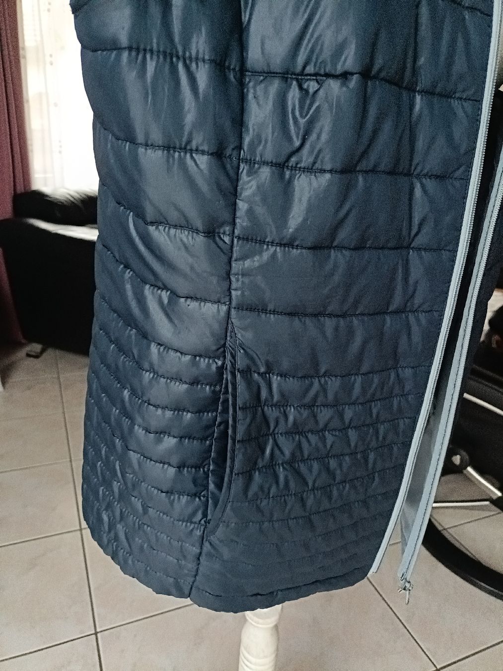 C&A Gilet & Giacche senza maniche: C&A Steppweste The Outerwear, Gr. 42, Dunkelblau – Usato da Sargans venduto da Polifemo58 3