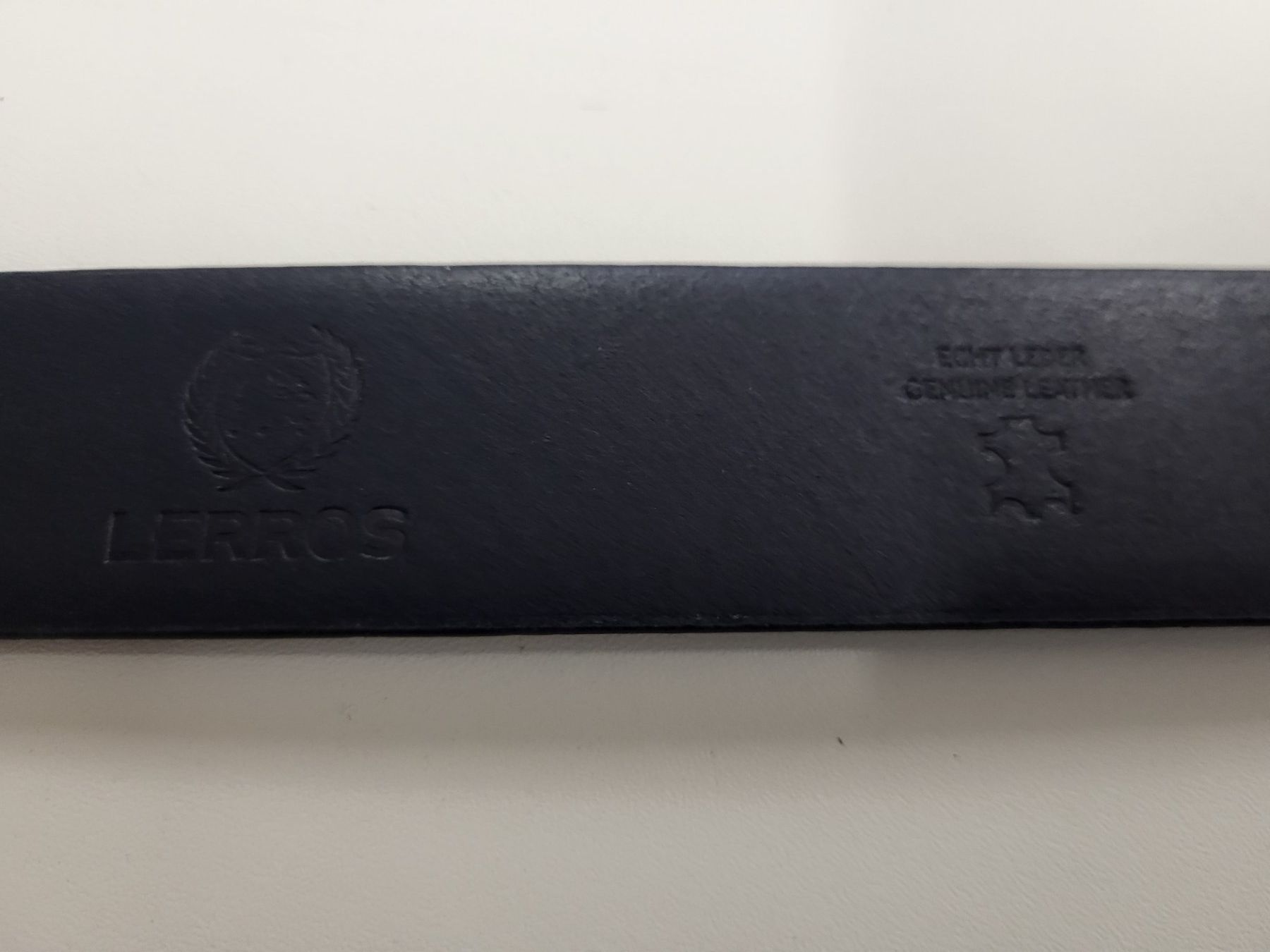 Gürtel: Ledergürtel von Lerros - Neu,85cm – Neu und originalverpackt aus Avenches von LGT1 4