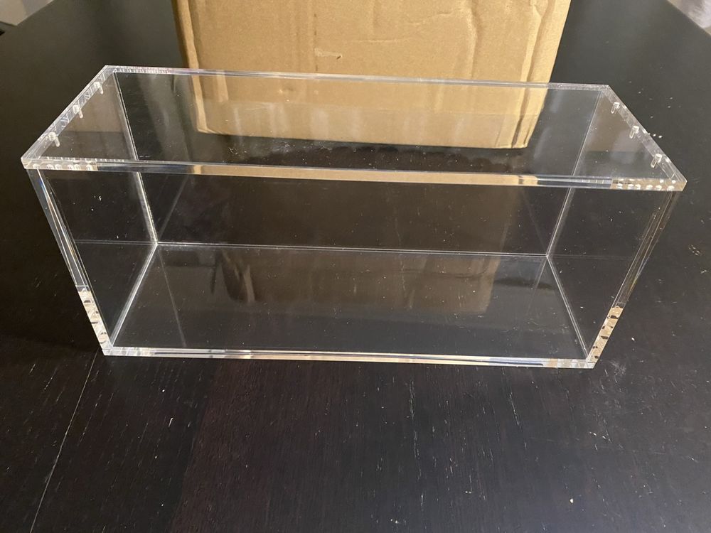 Acrylgehäuse für K2B-Platine bietet sichere Montage und einfachen Acrylgehäuse für K2B-Platine bietet sichere Montage und einfachen