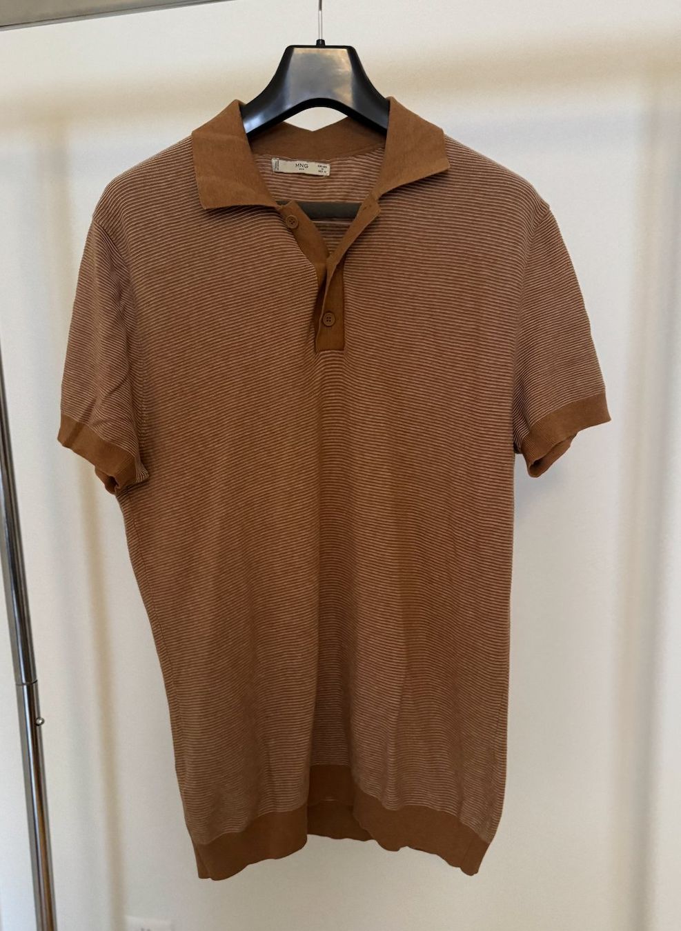 Mango Magliette Polo: Polo Tshirt Mango – Usato da Zürich venduto da mat_n78x