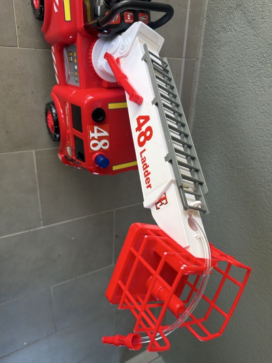 Giocattoli: Spielzeug Feuerwehr  – Nuovo (secondo la descrizione) da Däniken SO venduto da NBdesign 2