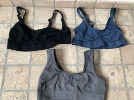 3 Sport BH's, schwarz/blau/grau, Grösse 36/38