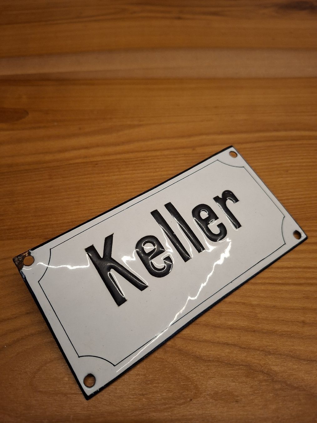 Schilder: Emailschild Keller hinges alt gbraucht – Gebraucht aus Ganterschwil von HeidiuPeter 1