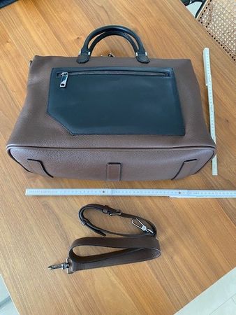 Bally, Reise- bzw. Umhängetasche, Leder, dunkelbraun