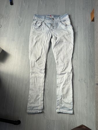 Sommerhose von Buena Vita, helle Waschung, Grösse S