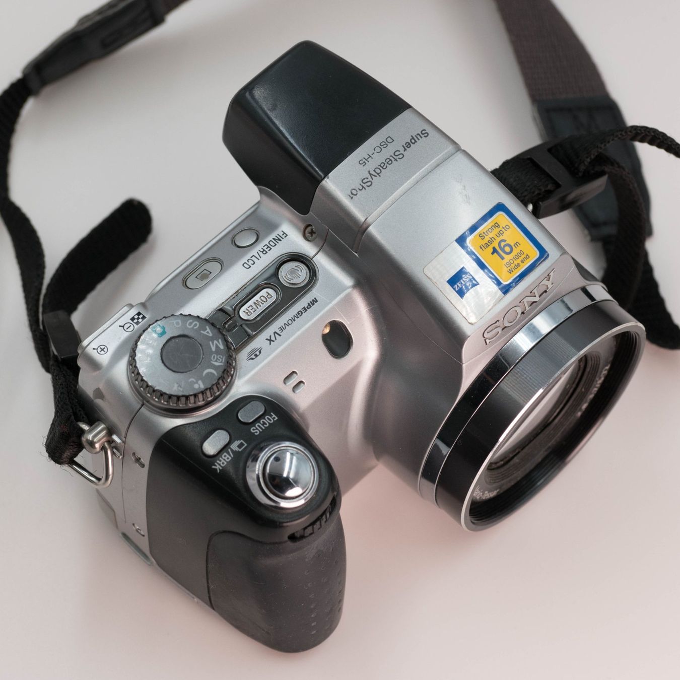 Sony Fotocamera: Sony DSC-H5 Digitalkamera / 12X Zoom – Usato da Thörishaus venduto da vintagger 3