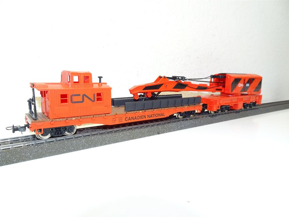 595618_4