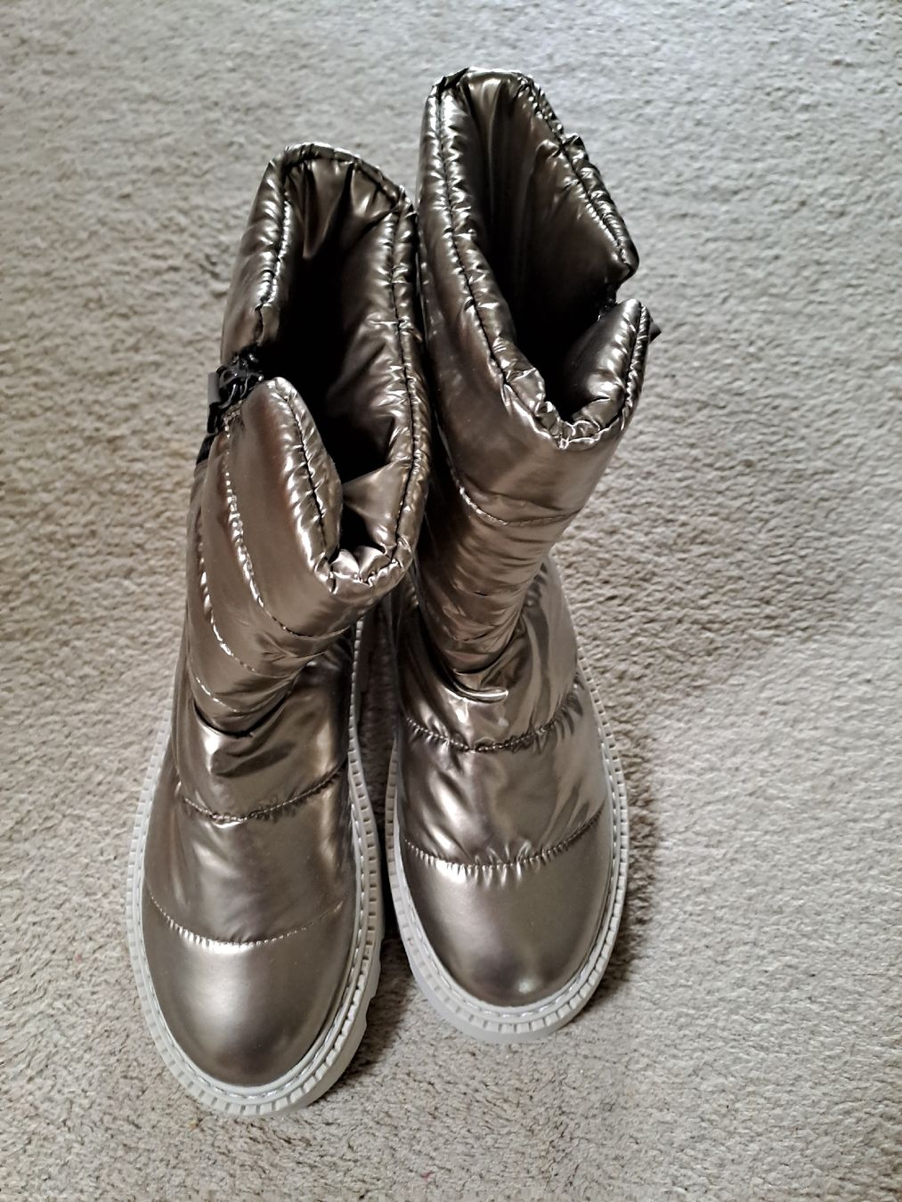 Scarpe da donna: schöne edle Stiefel Gr. 39 – Usato da Untersiggenthal venduto da Zehni8