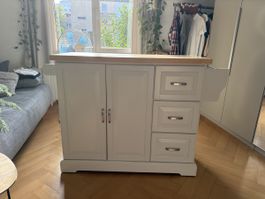 Kücheninsel / Schrank / Servier Wagen 