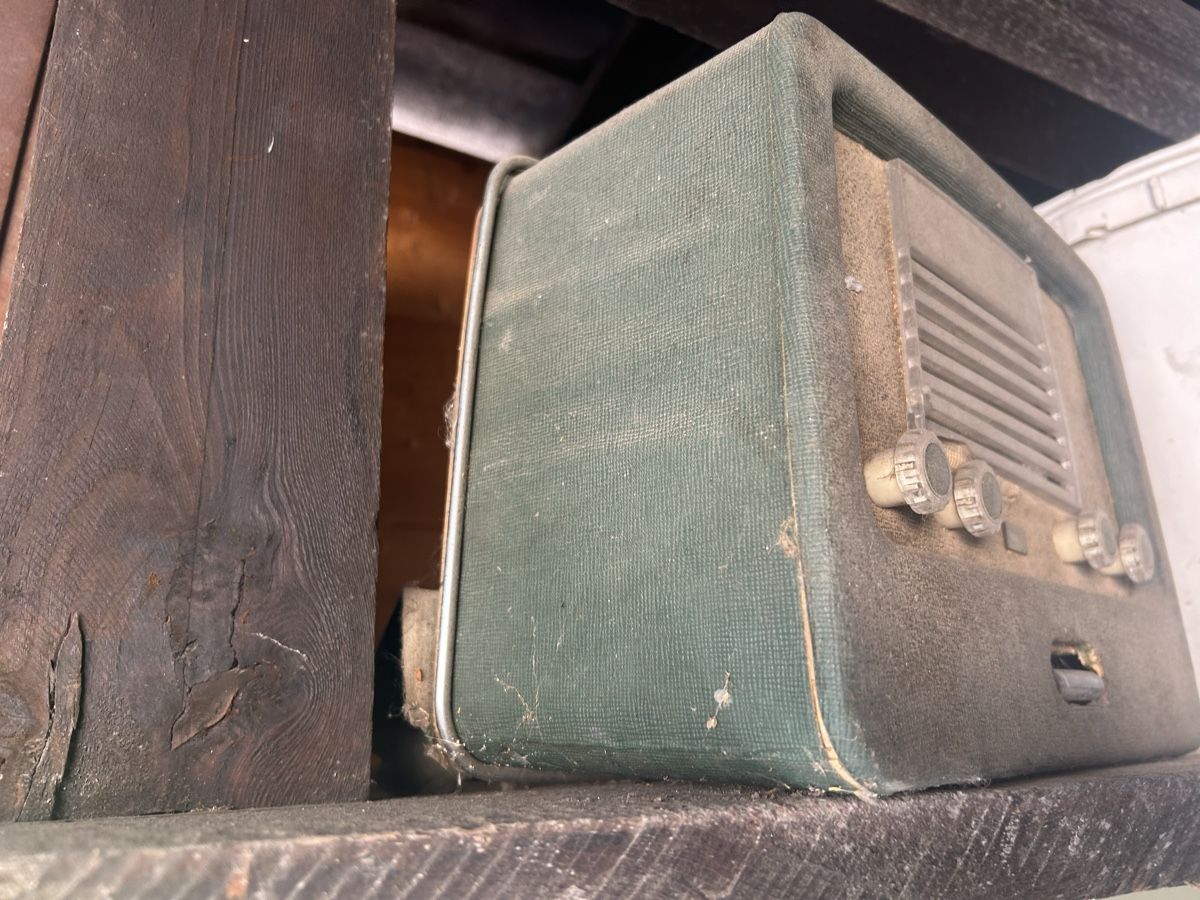Radios: Radio – Défectueux à Bramois par  1