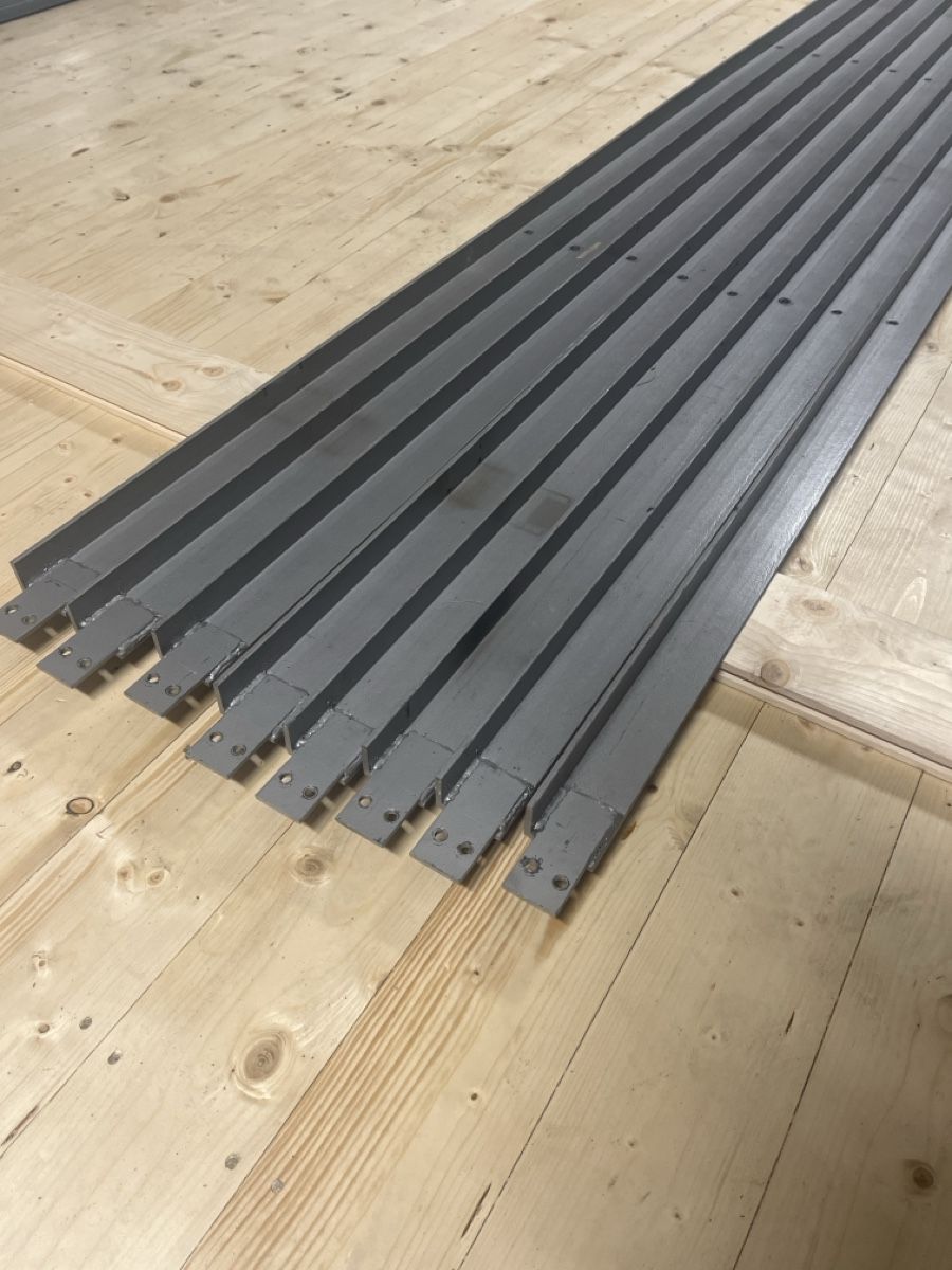 Profilati: Winkeleisen, Winkelprofil – Usato da Rickenbach LU venduto da fla_9ft6