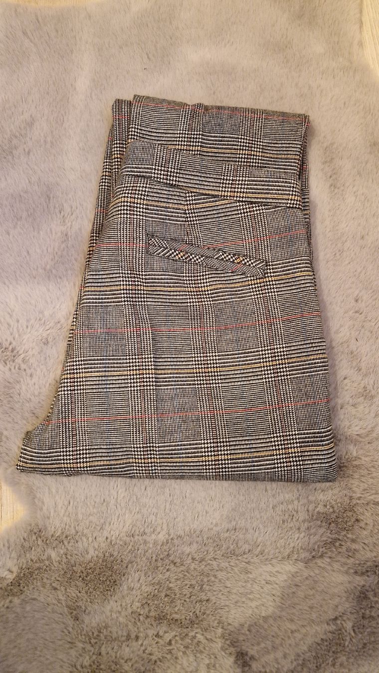 Pantaloni: Stoffhose Damenhose Gr. 34 – Usato da Oensingen venduto da Nussikowski 1