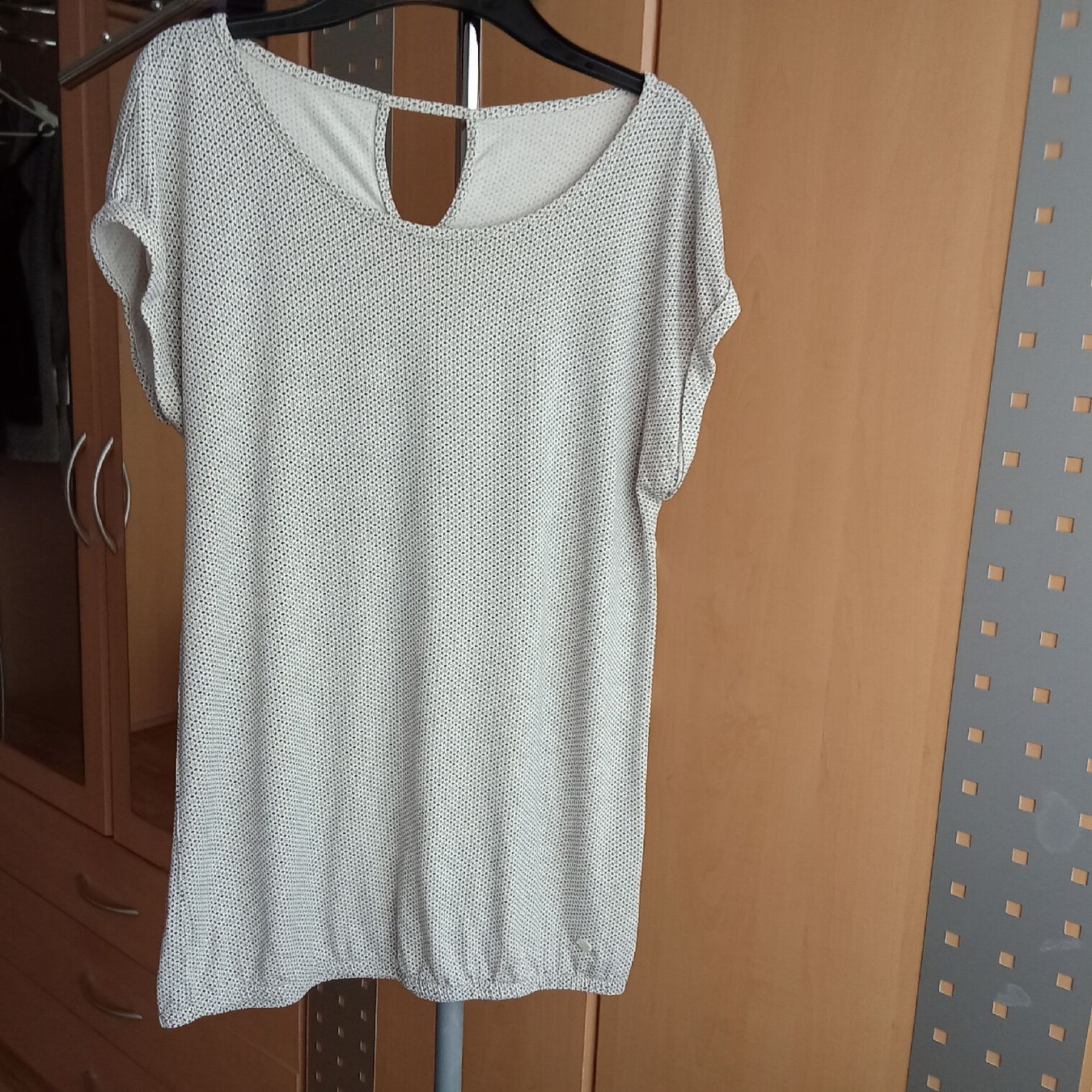 Tom Tailor T-shirt: Longshirt - elegantes, fliessendes Shirt Gr. M  – Nuovo (secondo la descrizione) da Frauenfeld venduto da clausi 1